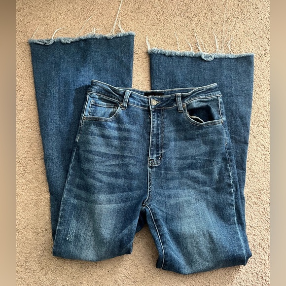 Risen Los Angeles Denim - Risen High Rise Frayed Hem Flare Jeans